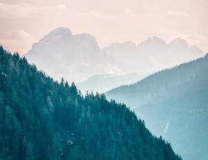 冰岛逆转马其顿,球队士气大振迎来一场胜利