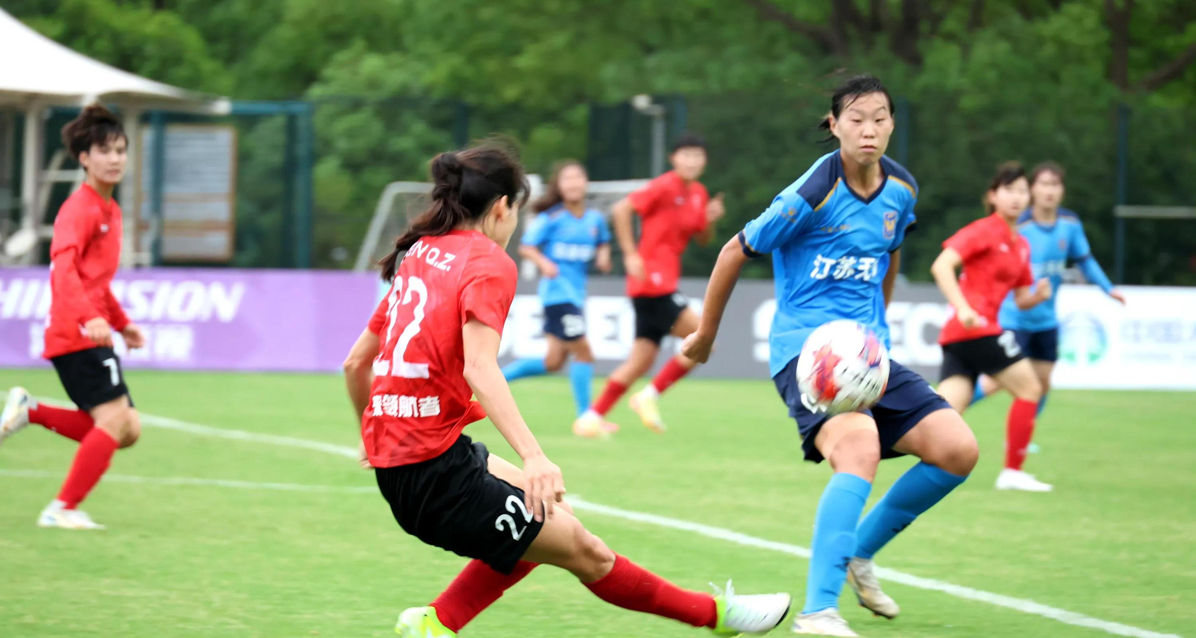 星空体育下载-全国女足职业联赛激烈角逐，球队实力均衡的简单介绍
