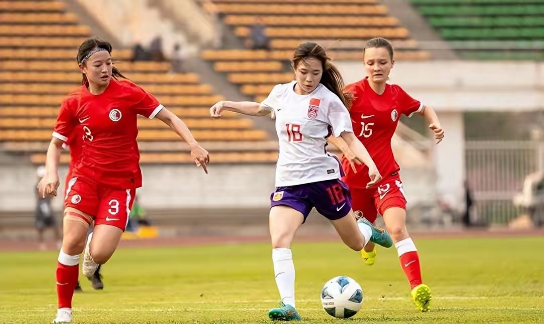 全国女足职业联赛激烈角逐，球队实力均衡的简单介绍
