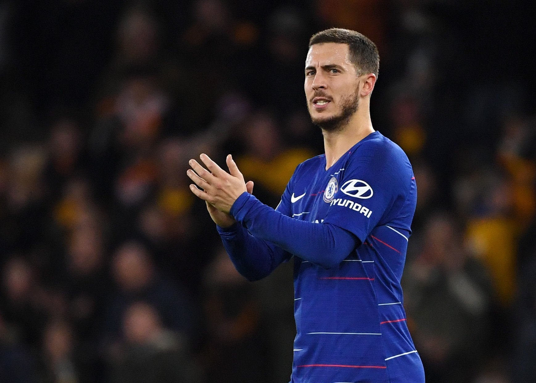 包含阿扎尔状态回升，或有望夺得本赛季最佳球员奖项的词条