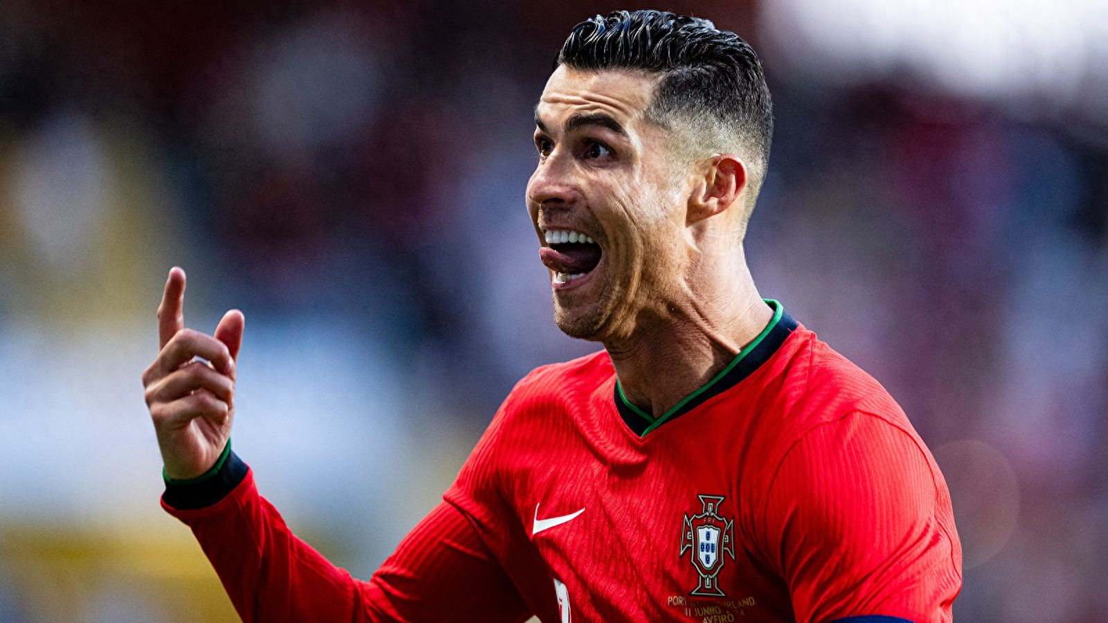 星空体育登录-关于克里斯蒂亚诺·罗纳尔多获得金球奖提名，赛季表现出色的信息