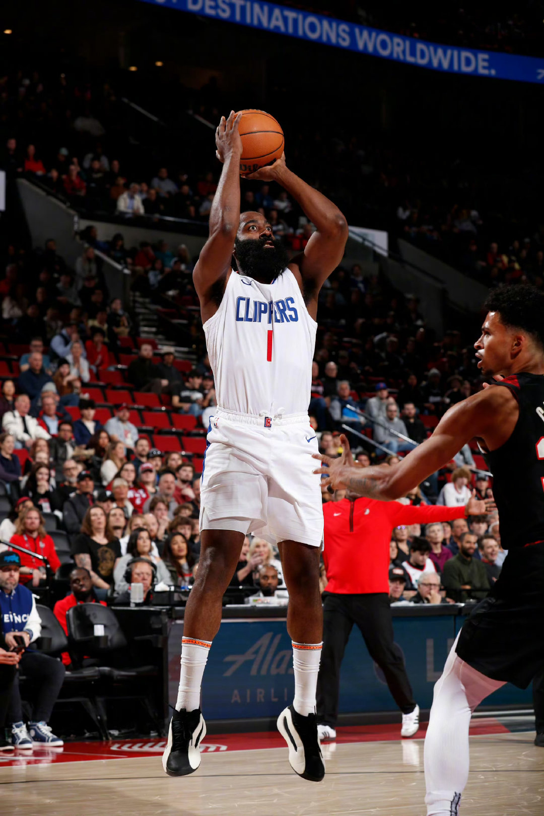 星空体育地址-快船胜开拓者，莱昂纳德得到27分