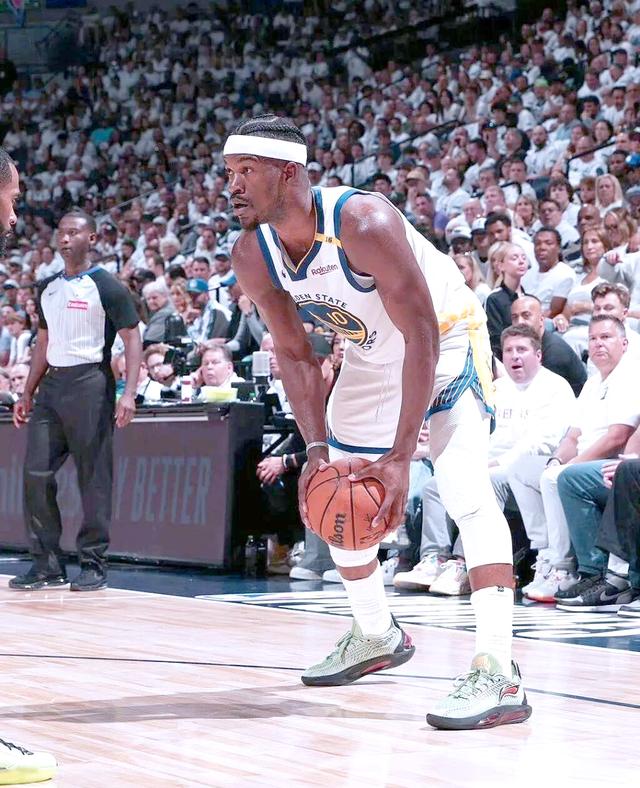 星空体育视频-勇士力克森林狼，迎接西部次轮