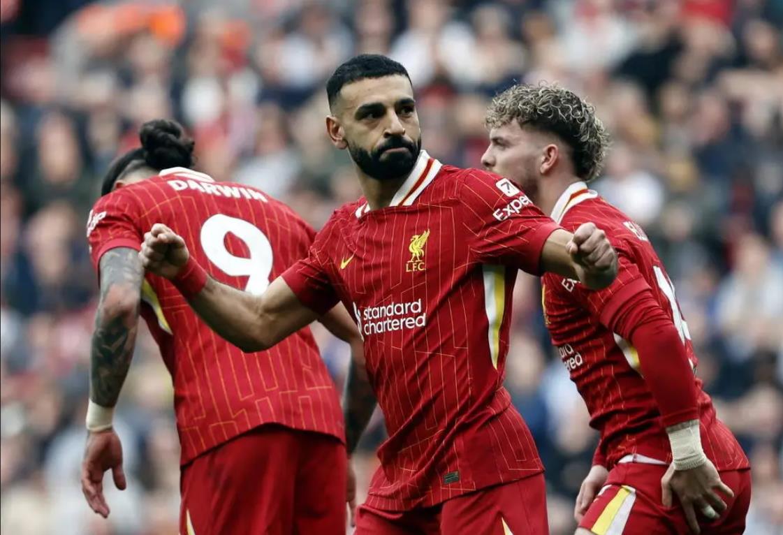 曼联逆转战胜对手,势不可挡的简单介绍 曼联逆转战胜对手,势不可挡的简单介绍