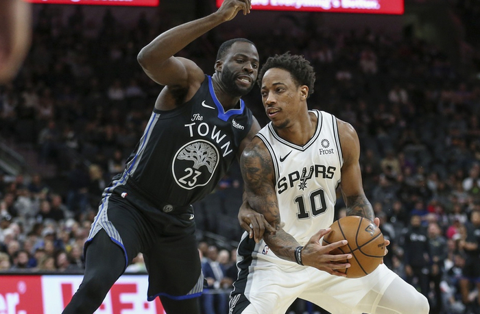 鹈鹕主场惨败爵士，遭遇八连败积分垫底的简单介绍