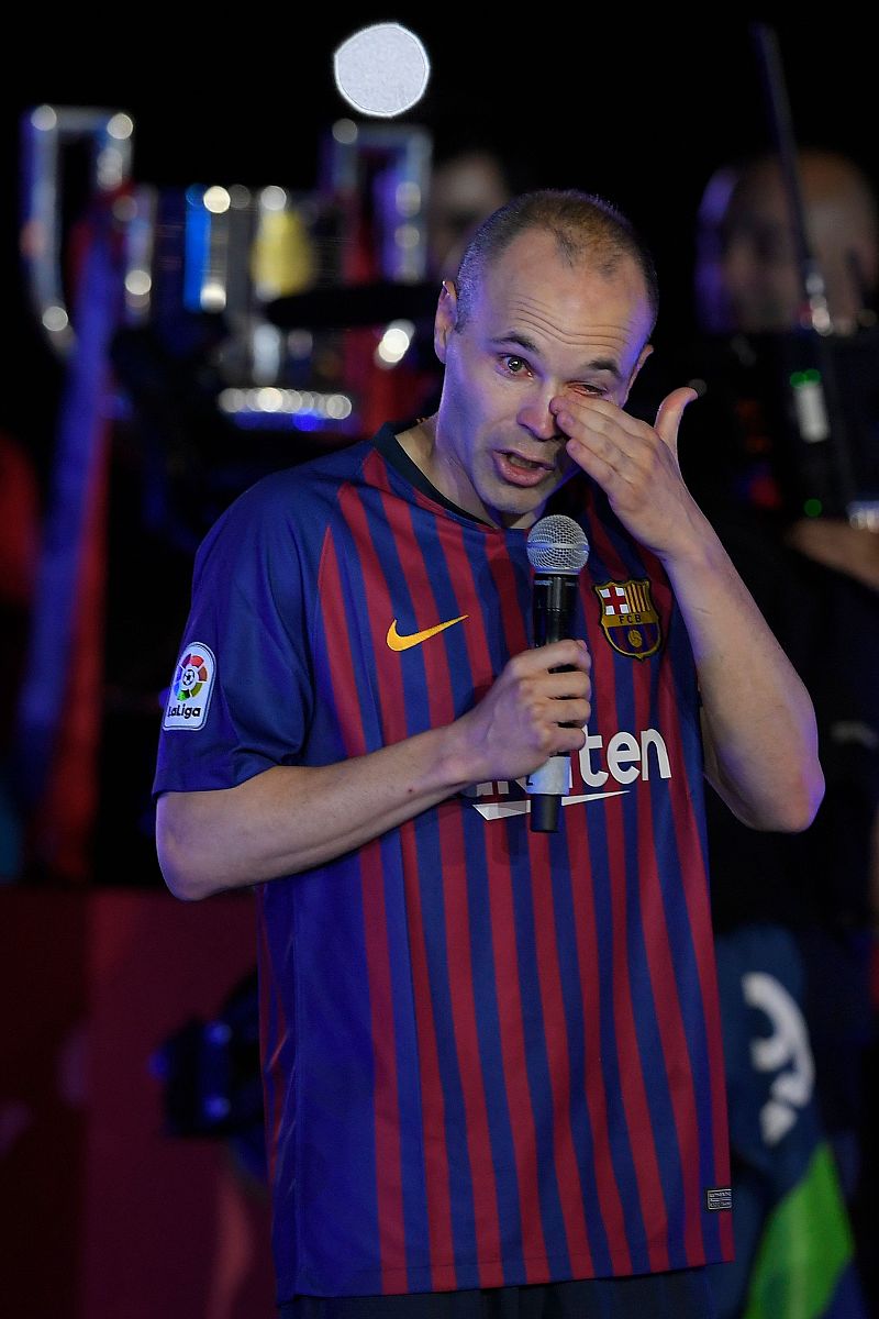 球员个人表现出色，引发球迷热议的简单介绍