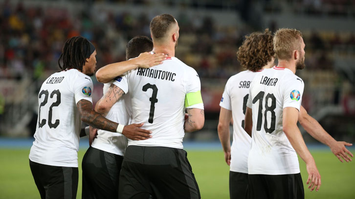 汉堡队新援爆发，助球队取得关键胜利